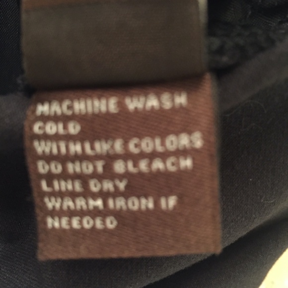 J Mclaughlin black skirt w/ gold accent buttons  size 8 - Picture 5 of 6